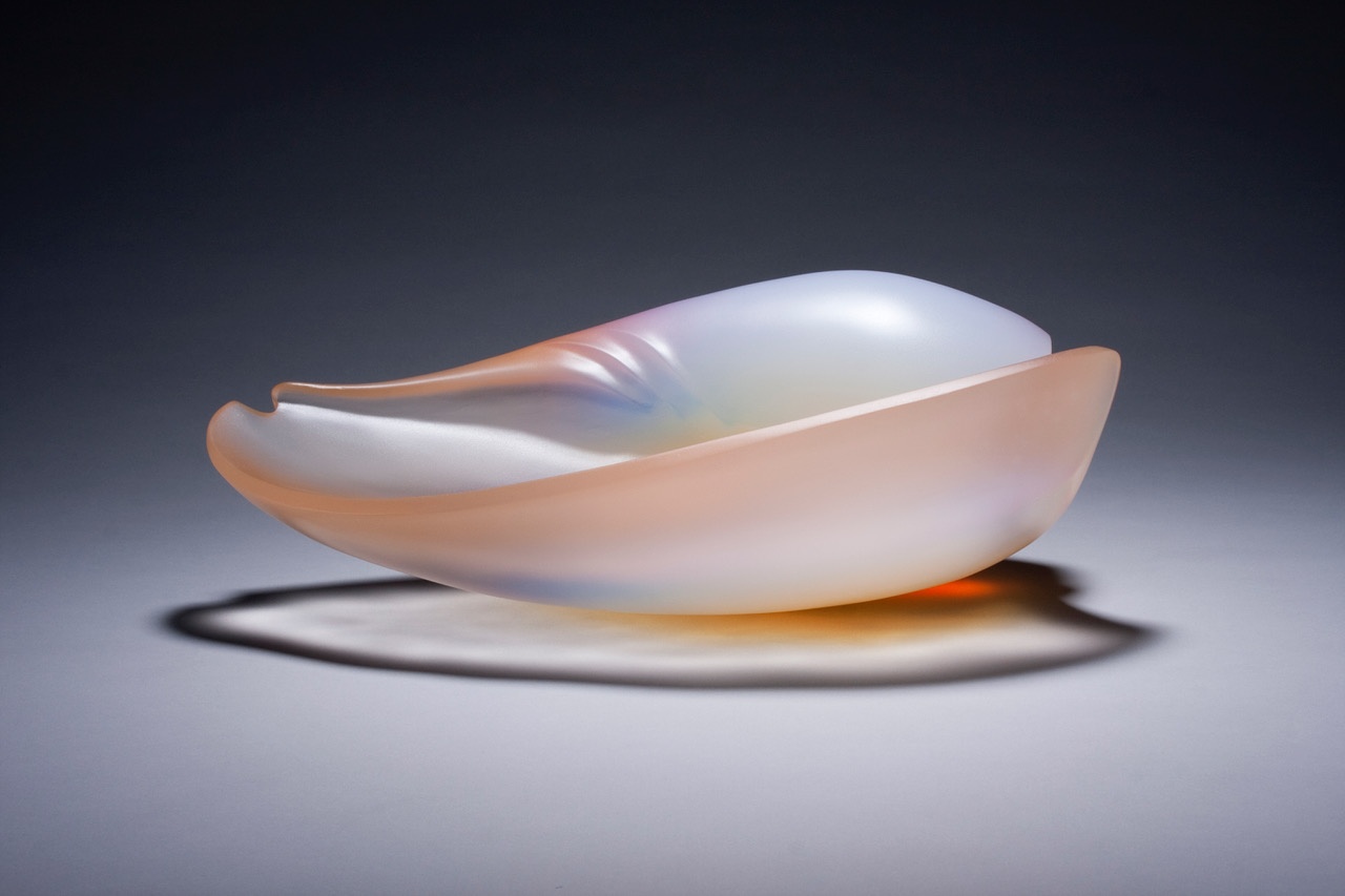 Voluta - peach opal by George Bucquet
